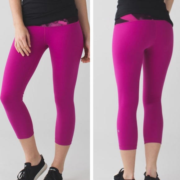 LULULEMON WUNDER UNDER CROP LEGGINGS HIGH RISE FULL ON LUON RASPBERRY BLACK 2 - Picture 1 of 10